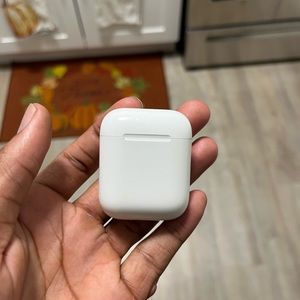 Air pods (2nd generation)